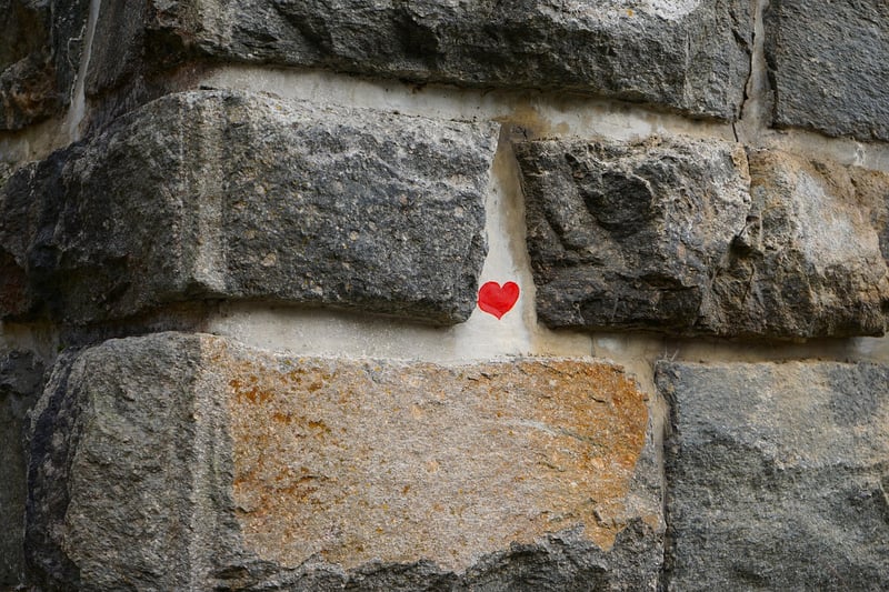 Graffiti representing rumors